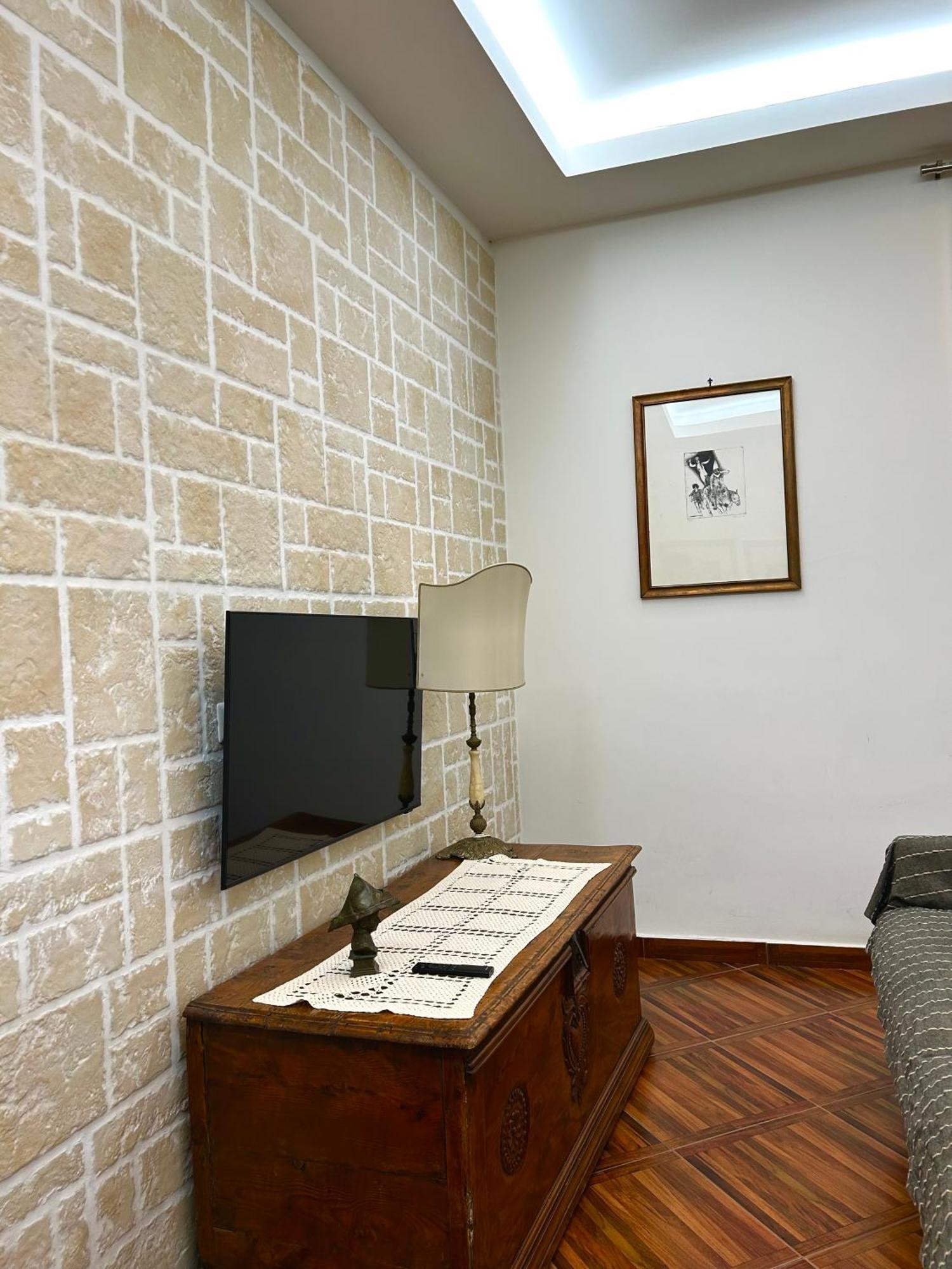 Trinita Degli Spagnoli House Neapel Exterior foto